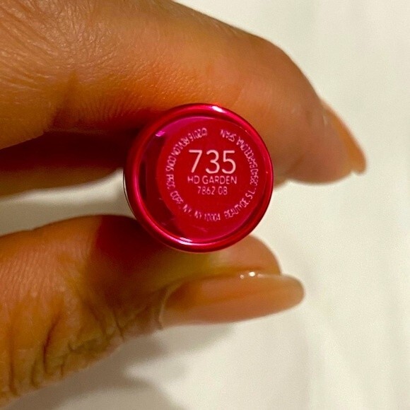 Revlon Ultra HD Gel Lip Color- 735 HD Garden - Picture 3 of 3